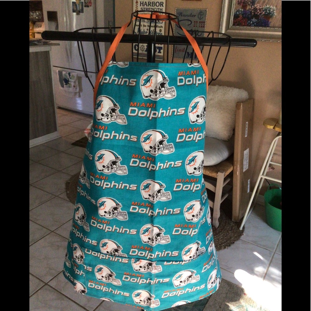 Miami dolphins all purpose apron